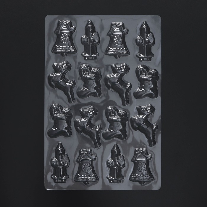 Форма для шоколада новогодняя &laquo;Новый год&raquo;, 16 ячеек, 15&times;8 см, цвет прозрачный