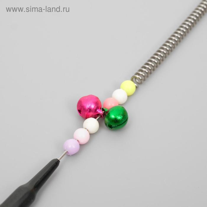 Дразнилка пуховая с 2 металлическими бубенчиками и двойной ручкой(жёсткая/гибкая),57 см,микс