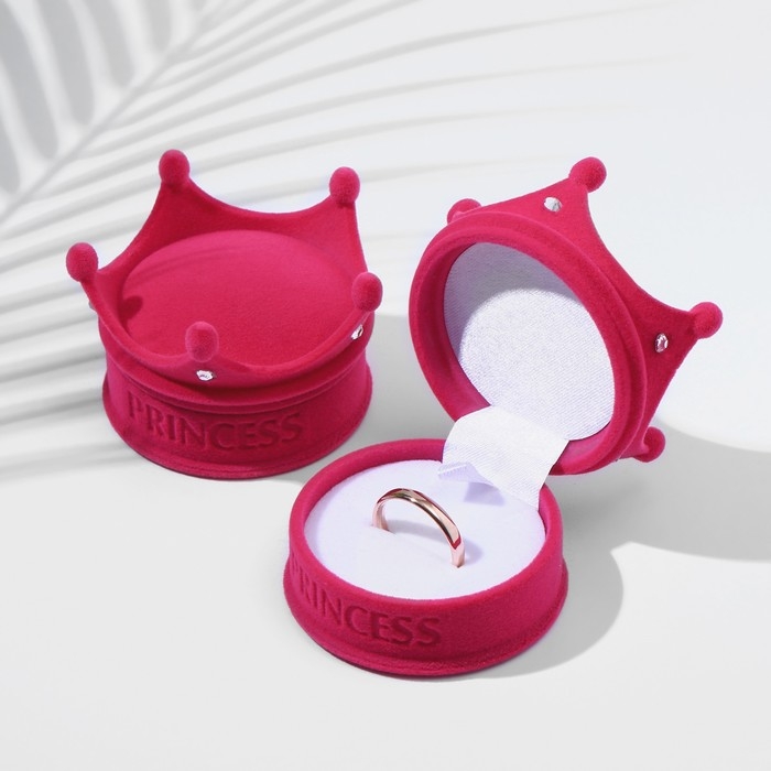 Футляр бархатный под кулон/кольцо &laquo;Корона&raquo;, 5,5&times;5,5&times;4,5, цвет розовый, вставка белая