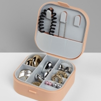 Органайзер для украшений &laquo;Шкатулка&raquo;, с крючками, 9&times;9&times;3.8 см, розовый