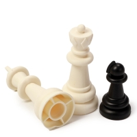 Шахматы 40 х 40 см, король h-5.6 см, d-2.3 см, фигуры пластик