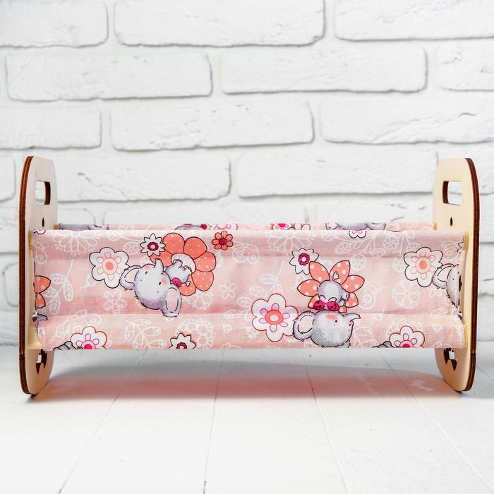 Кроватка деревянная для кукол &laquo;Катюша&raquo;, 44 &times; 24 &times; 24 см, с постельным бельём