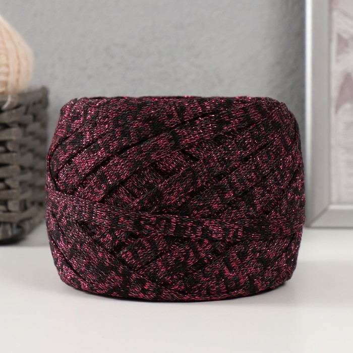 Трикотажная пряжа "Риббон" с люрексом 85м/170&plusmn;5 гр (Черный, люрекс: Фуксия)