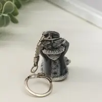 Брелок "Девочка со щенком и бубном маленькая" 4,8 см