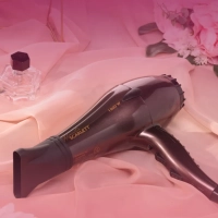 Фен для волос профессиональный с насадкой 1800 Вт SC-HD70I84