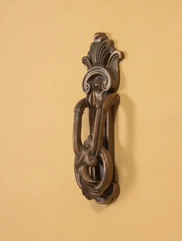 Дверной молоток "Граф" 8х23 см