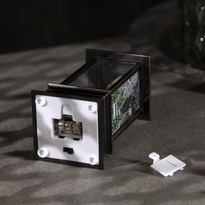 Светодиодная фигура &laquo;Ёлка в фонаре&raquo; 5 &times; 12 &times; 5 см, пластик, батарейки AG13х3, свечение тёплое белое