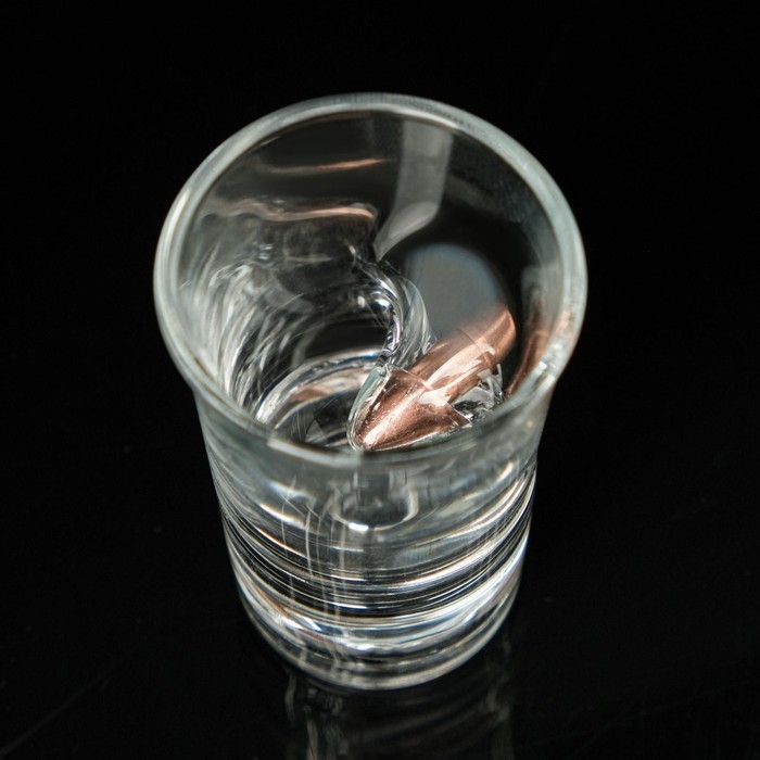 Стопка Стопка "Непробиваемая", в коробке с пулей, 40 мл