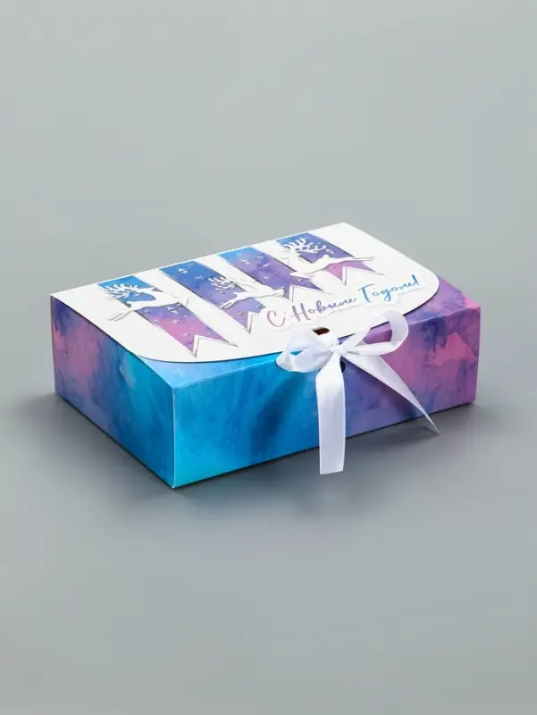 Складная коробка подарочная &laquo;Новогодние олени&raquo;, 16 &times; 11,5 &times; 5 см