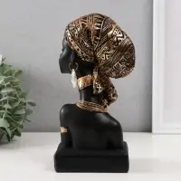 Сувенир полистоун бюст "Африканка в косынке с узорами" золото 12х9х22 см