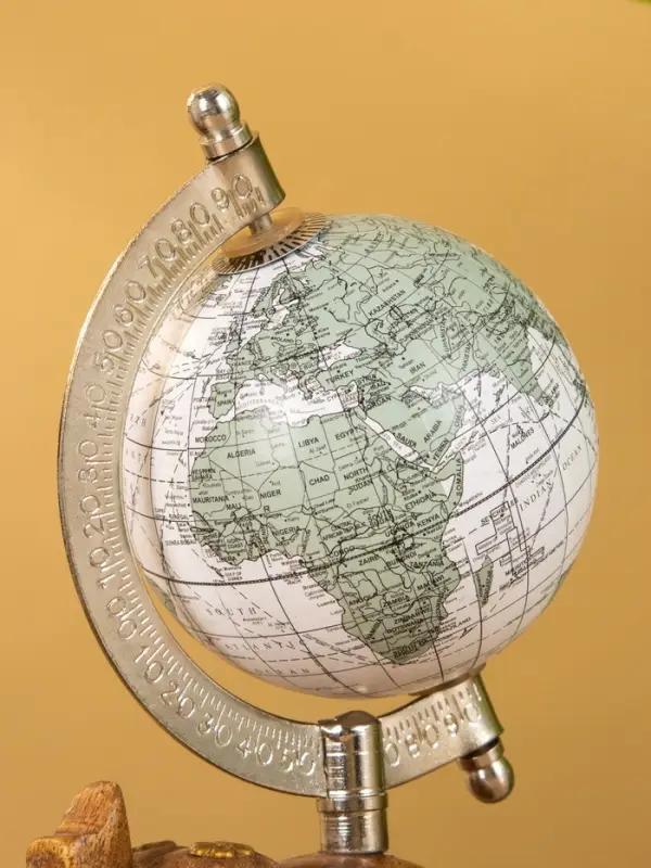 Глобус сувенирный, 11&times;8&times;21.5 см, подставка дерево