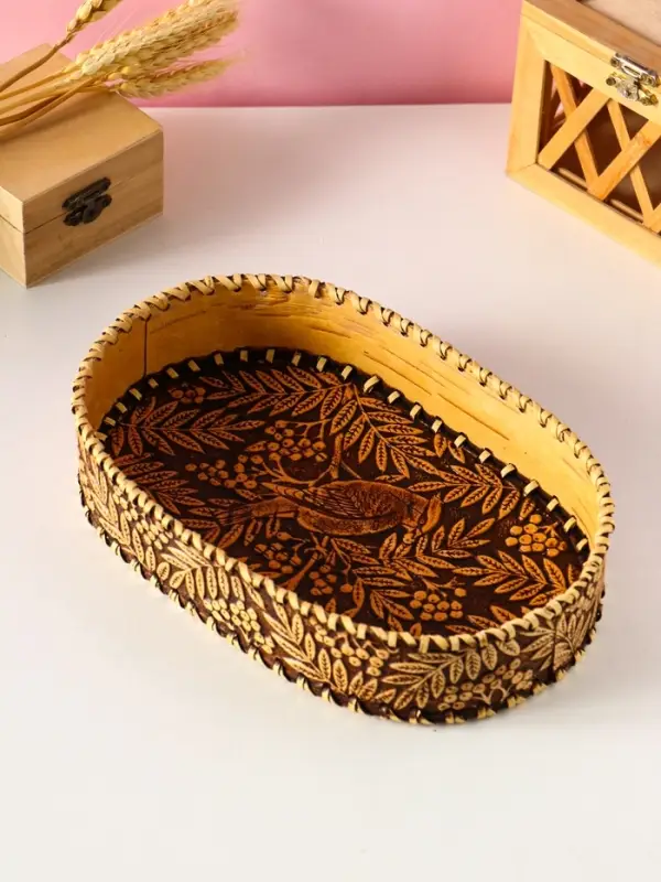 Сухарница традиционная "Птичка в рябине", 23х15х4,5см, Береста