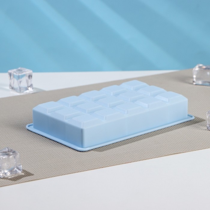 Форма для льда Доляна &laquo;Кубик&raquo;, силикон, 11,7&times;18,7&times;3,4 см, 15 ячеек (3,4&times;3,4 см), цвет голубой