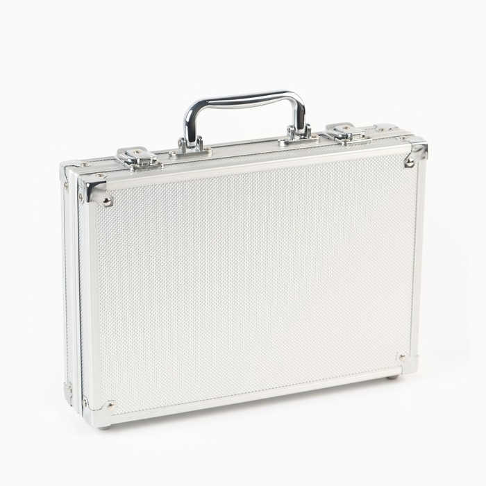 Покер в металлическом кейсе (карты 2 колоды,фишки 200 шт с/номиналом,5 кубиков), 20.5 х 29 см