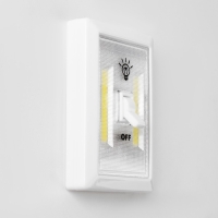 Фонарь-светильник "Мастер К", COB, 3 ААА, магнит, клейкая основа, 11.2 х 7.5 х 3.5 см