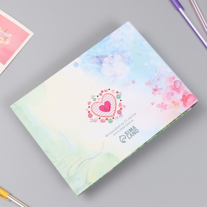 Фотоальбом 25 листов (наклейки+кольца) Фотоальбом 25 листов (наклейки+кольца) "Любовь там, где в неё верят!" 19х27х3 см