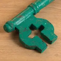 Сувенир &laquo;Ключ от счастья&raquo;, 21&times;4.5&times;50 +/- 3 см, дерево, зелёный