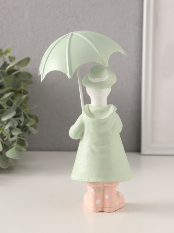 Сувенир полистоун "Утка в зелёном дождевике под зонтом" 7х6,5х15,5/18 см