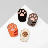 Набор значков (4 шт.) &laquo;Лапки&raquo; кошачьи, цветной в золоте