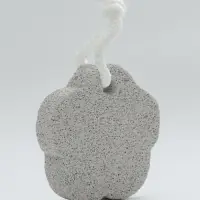 Пемза для педикюра &laquo;Цветок&raquo;, с подвесом, 7.5&times;7.5 см, в коробке, белая