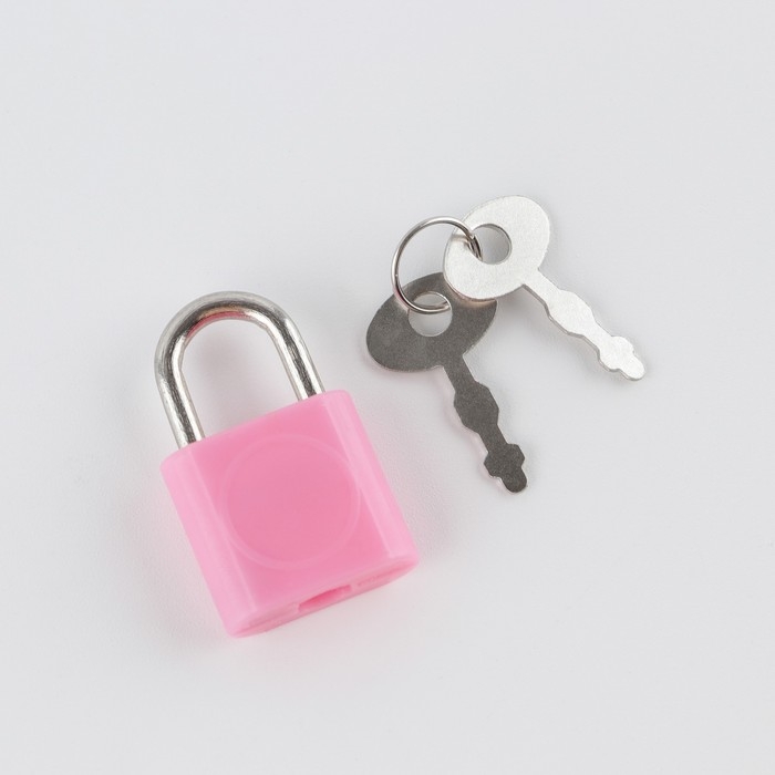 Анкета на замочке, в твердой обложке А6, 40 листов &laquo;Анкета классной девчонки и ее подруг&raquo;