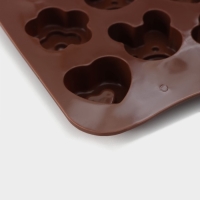 Форма для конфет и шоколада Доляна &laquo;Мишка, цветок, сердце&raquo;, силикон, 19,7&times;10,5&times;1,5 см, 14 ячеек, цвет коричневый