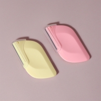 Бритва для коррекции бровей, 6,5 &times; 3,5 см, набор &ndash; 2 шт, цвет розовый/жёлтый