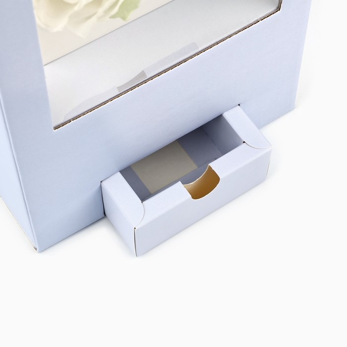 Коробка подарочная для цветов с вазой из МГК складная, упаковка, &laquo;Love&raquo;, 16 х 23 х 16 см