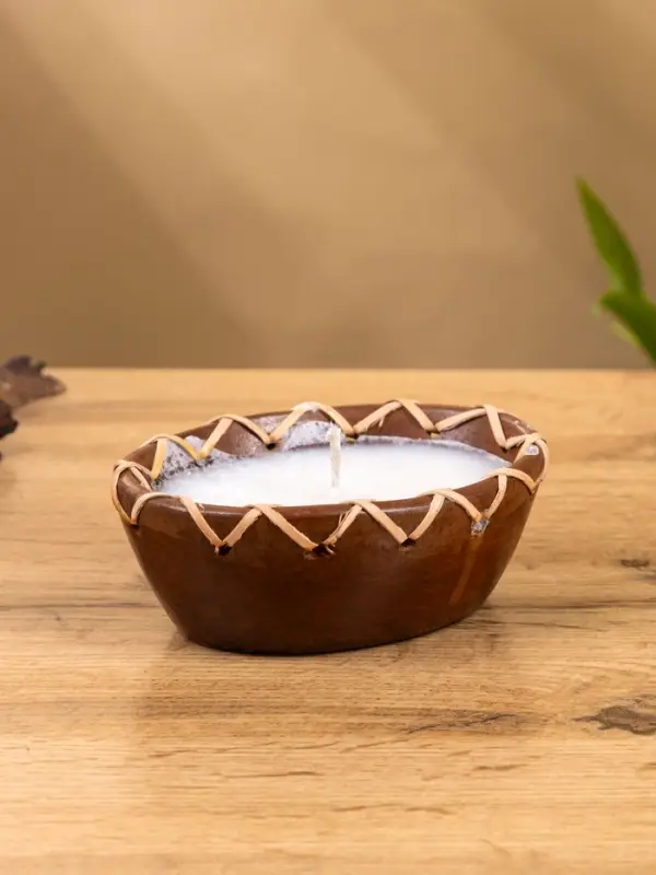 Свеча в керамической чаше, 12х9х5 см