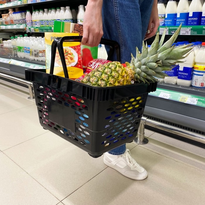 Корзина покупательская пластиковая 20 л, цвет чёрный