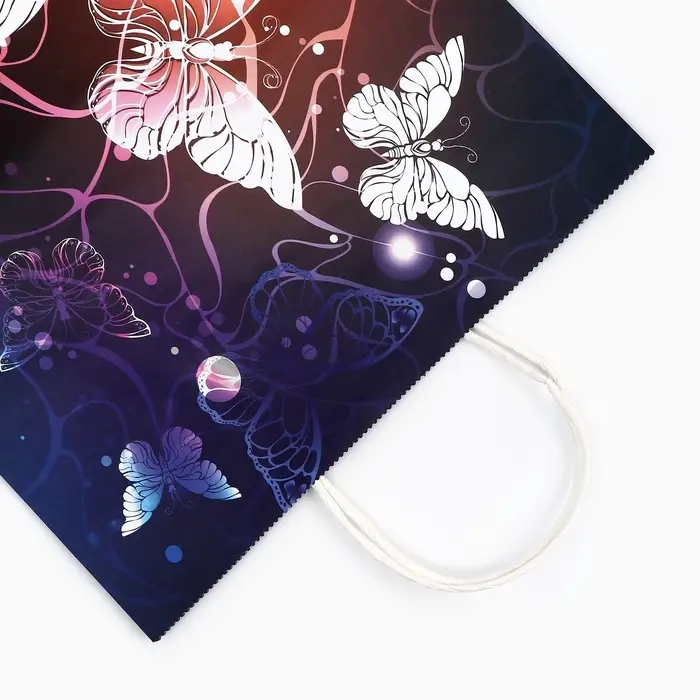 Пакет подарочный крафт, &laquo;Бабочки&raquo;, 31&times;41.5&times;12 см, 120 г/м&sup2;