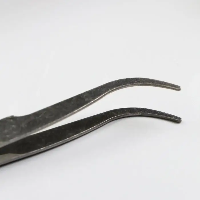 Пинцет для творчества изогнутый металл 0,5х1х10,5 см