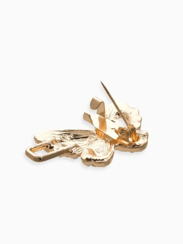 Зажим для кардигана "Ажур", бабочка, искра, цвет белый в золоте