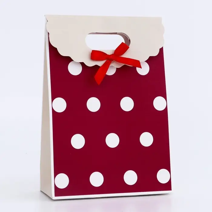 Подарочная коробка - пакет, упаковка с вырубной ручкой, &laquo;Горох&raquo;, 14&times;6&times;21 см