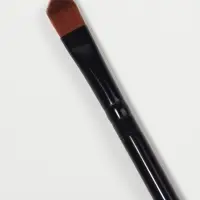 Кисть для макияжа, 13,5 (&plusmn; 1) см, цвет чёрный