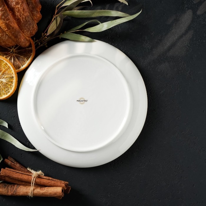 Тарелка фарфоровая обеденная Magistro &laquo;Церера&raquo;, d=20 см, цвет оранжевый