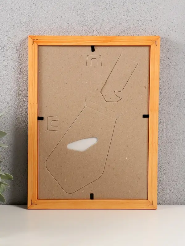 Фоторамка дерево 15х21 см, сосна №2 (пластиковый экран)