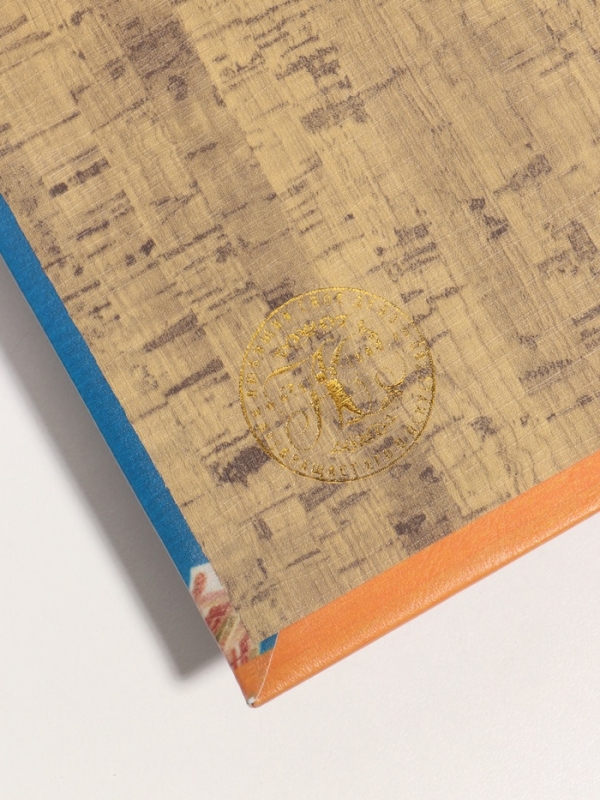 Сейф-книга дерево кожзам "Вкусная реклама" 3D тиснение 21х13х5 см