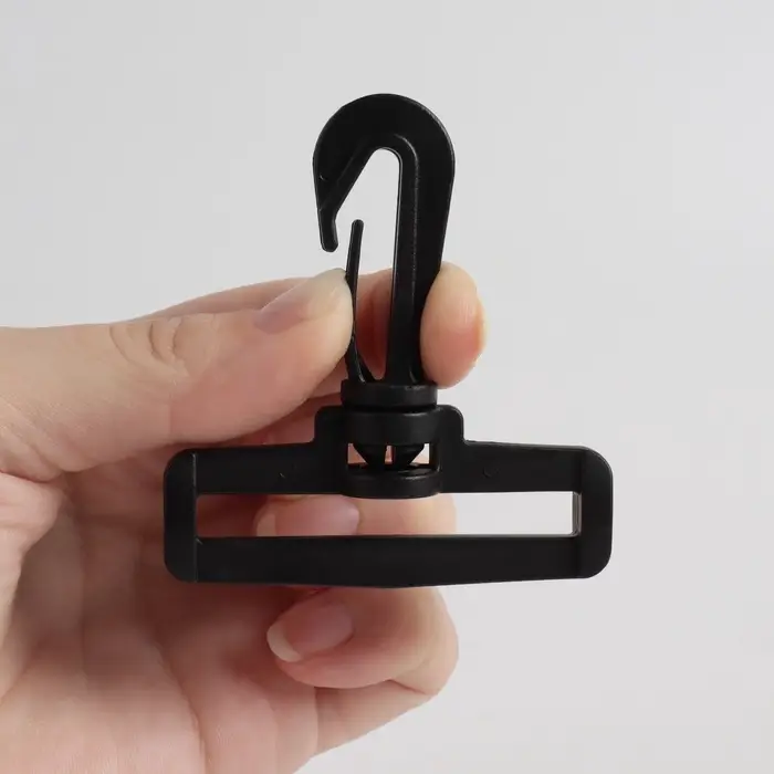 Карабин пластиковый, нагрузка до 35 кг, 60&times;65 мм / 50&times;5 мм, 2 шт., чёрный