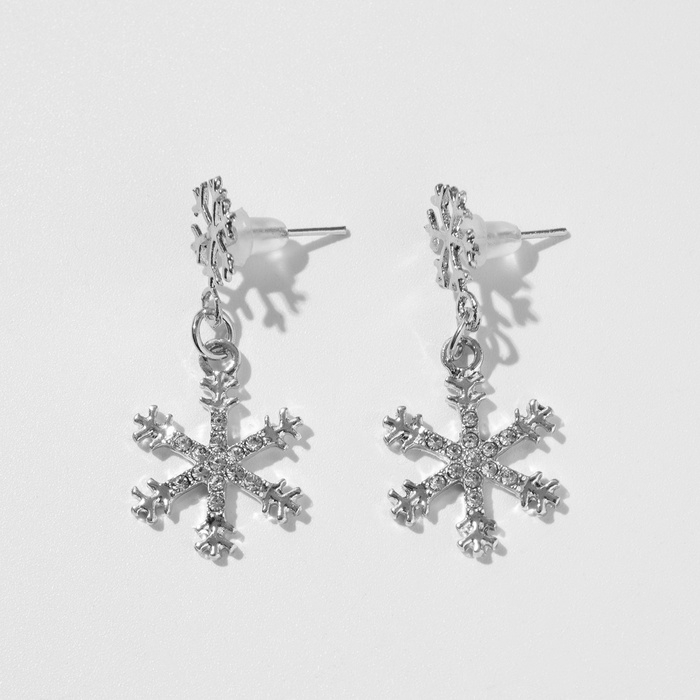 Новый год! Серьги &laquo;Снежинки&raquo; со стразами, цвет белый в серебре