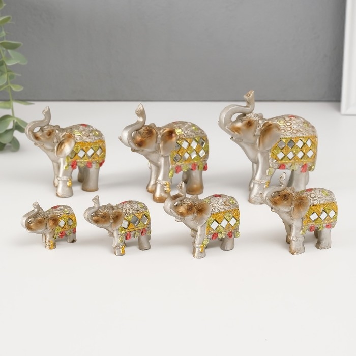 Сувенир полистоун зеркальные вставки (набор 7 шт) "Стадо слонов"11, 10, 8,5, 8, 7, 6,3;5,3см