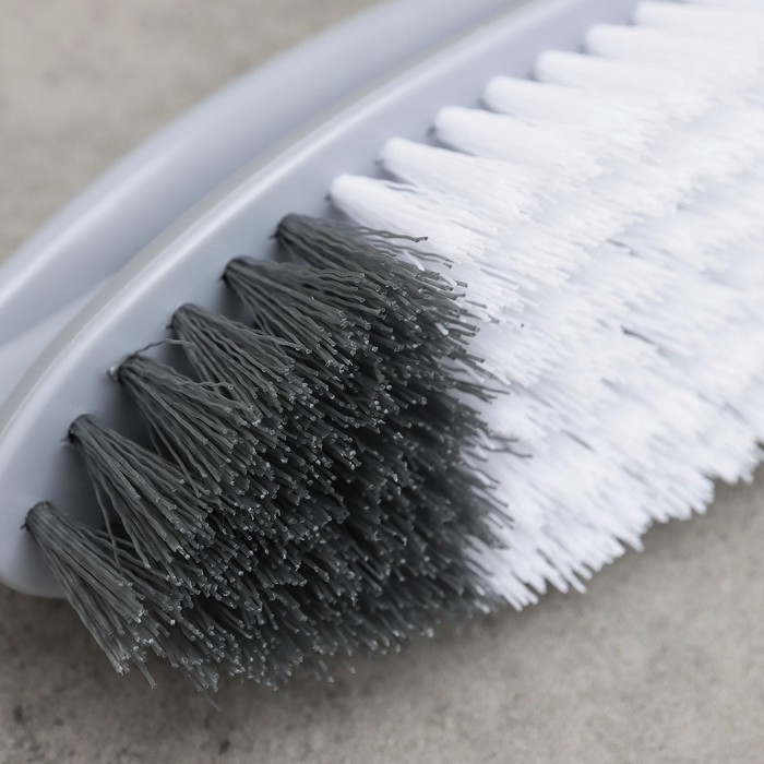 Щётка - утюжок &laquo;Дельта&raquo;, 15&times;5,5&times;7,5 см, цвет МИКС