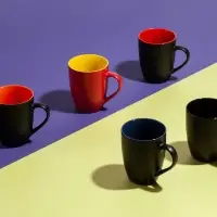 Кружка Bright Tulip, матовая, черная с синим