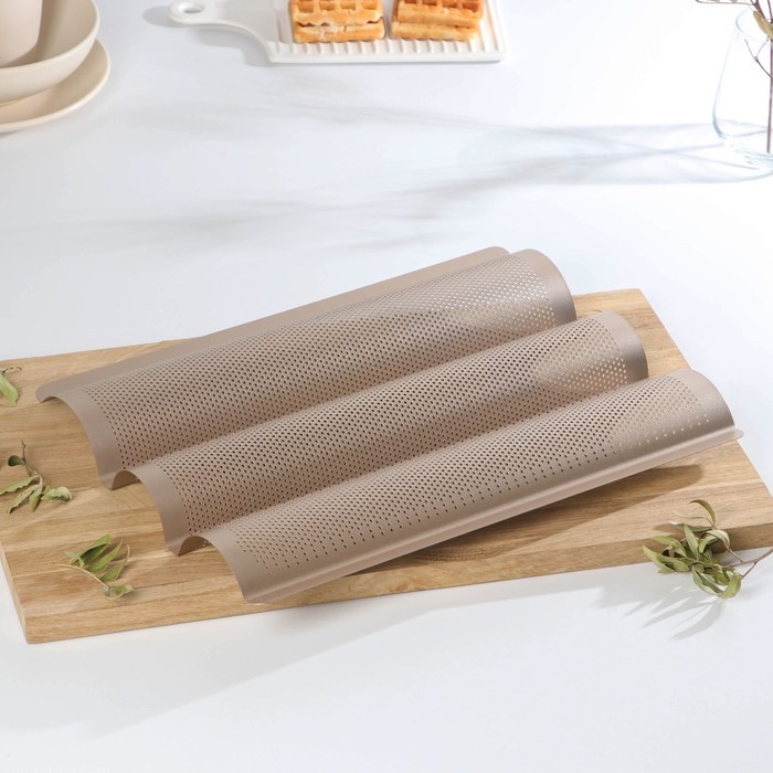 Форма для выпечки багетов Gold перфорированная, 38,5&times;28,5&times;3,5 см, антипригарное покрытие, цвет золотой