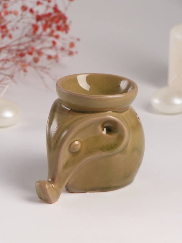 Аромалампа керамика "Слонёнок" тёмно-оливковая 8х10х9 см