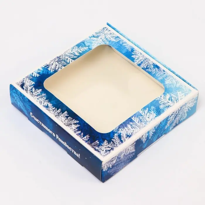 Подарочная коробка сборная с окном &laquo;Зимушка&raquo;, 13&times;13&times;3 см