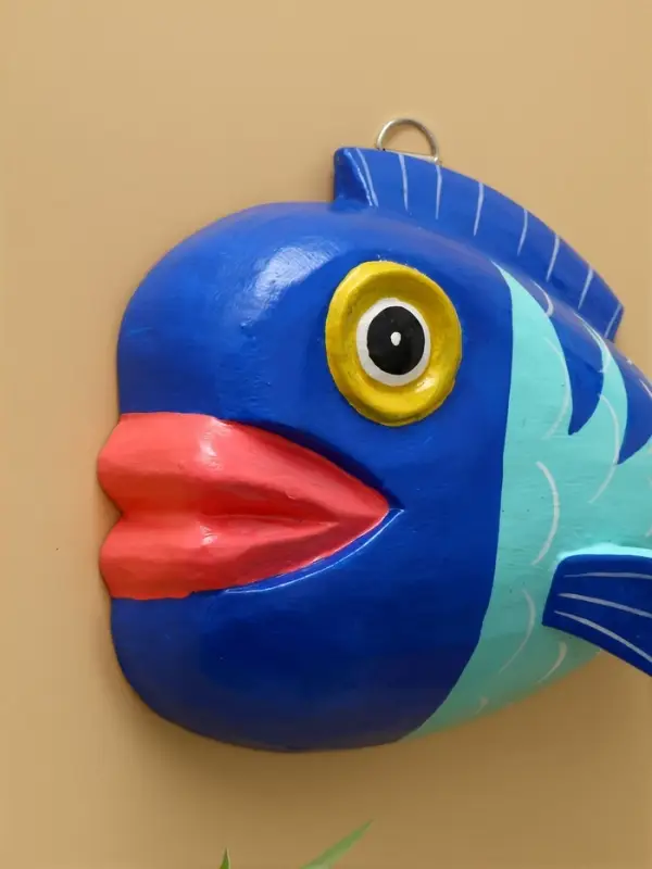 Панно "Рыба-клоун" дерево 20х16х4 см, цв. сине-бирюзовый