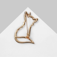 Брошь &laquo;Лиса сидящая&raquo;, цвет золото