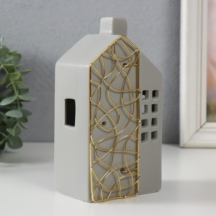 Подсвечник керамика, металл на 1 свечу "Дом" серый с золотом 9х6,3х16,7 см