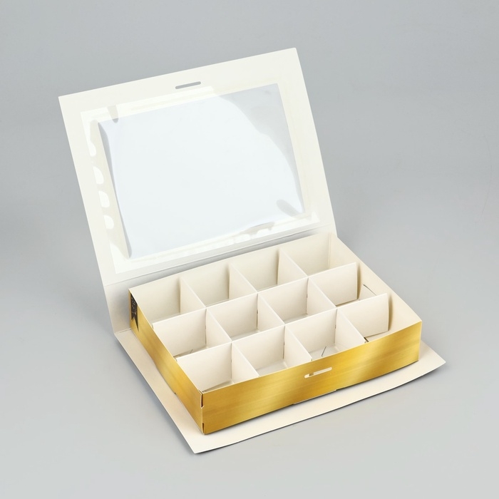 Коробка под 12 конфет с ячейками &laquo;Космос&raquo; 18.5 х 13.5 х 3.5 см